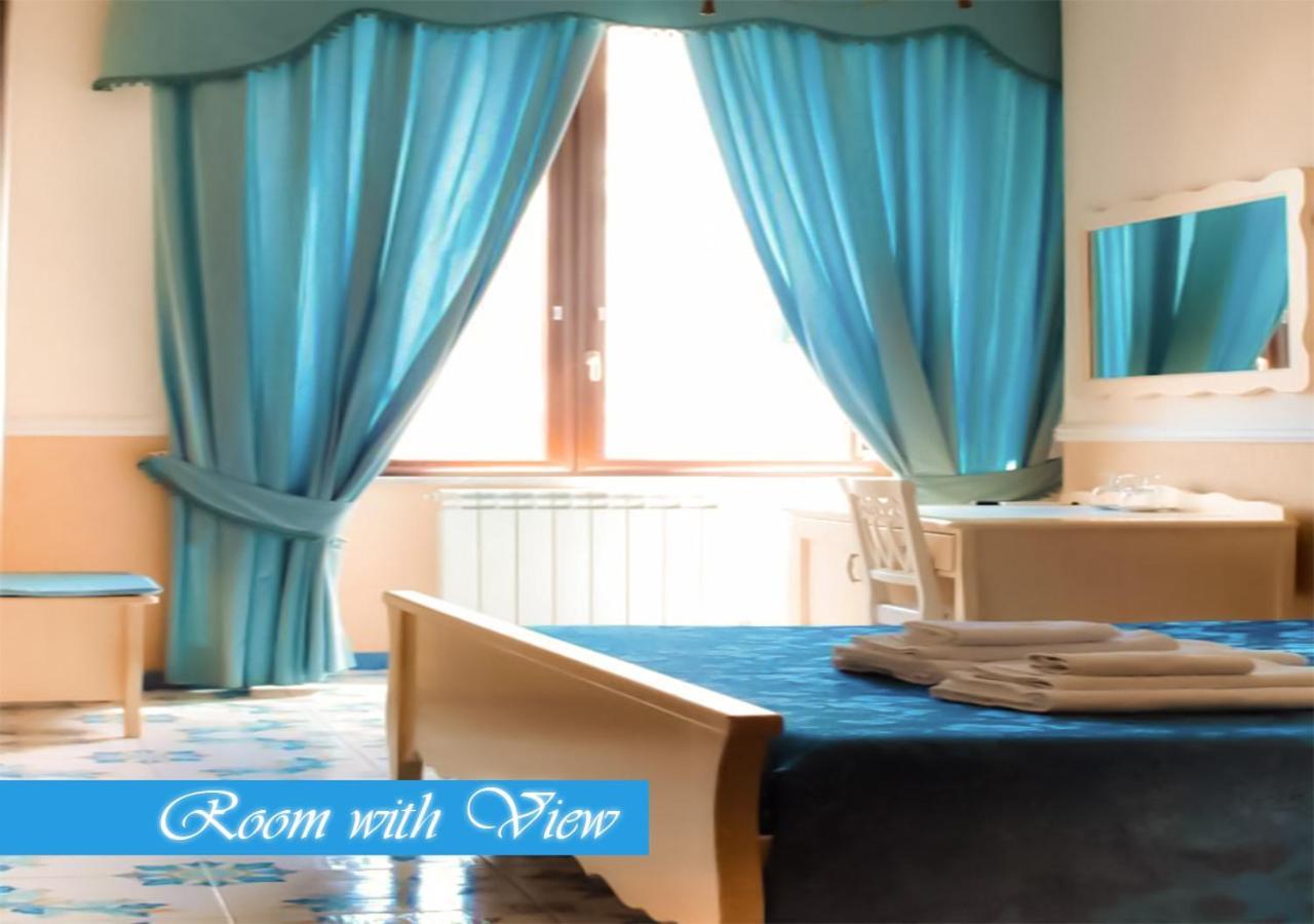 Bed & Breakfast Medea Наполи Екстериор снимка