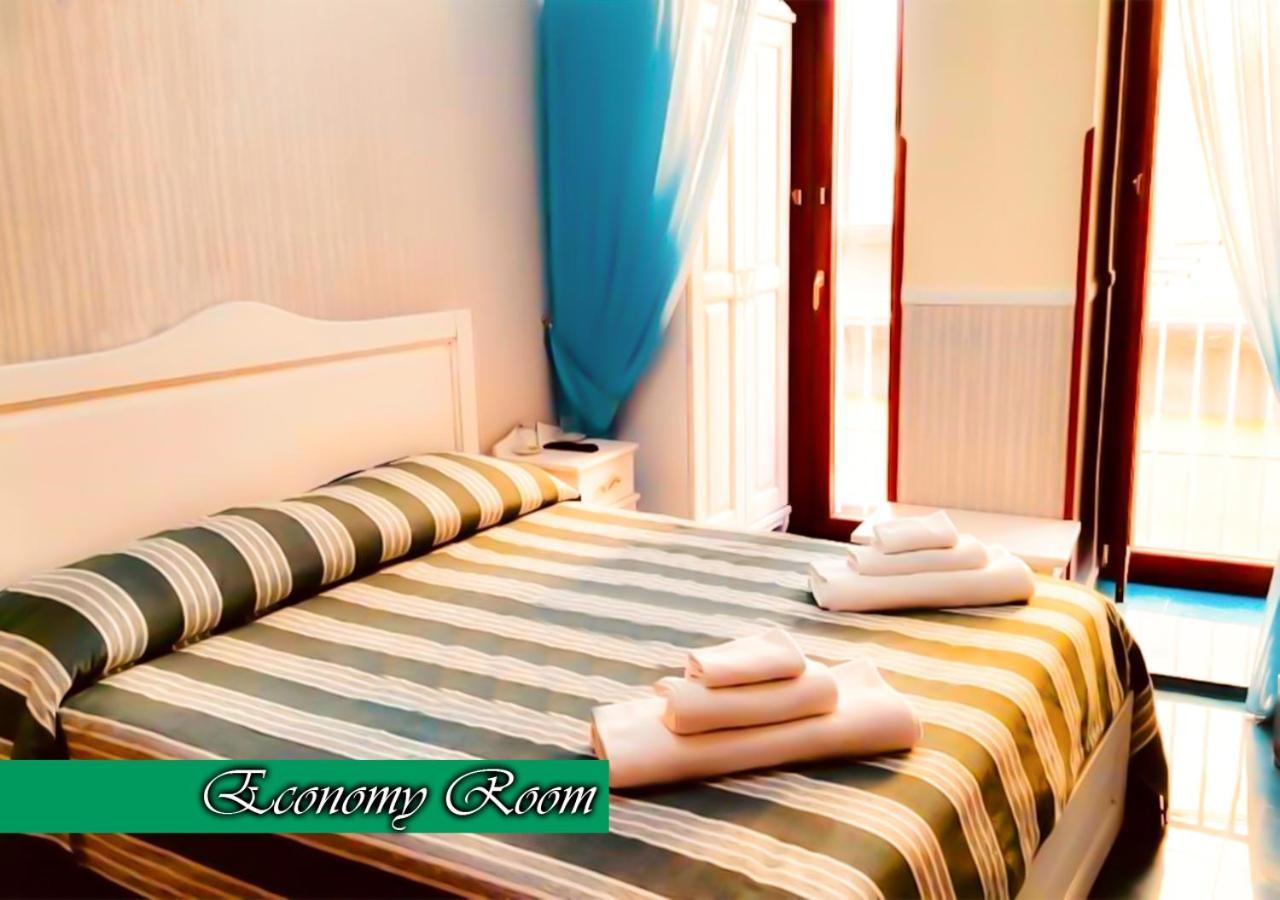 Bed & Breakfast Medea Наполи Екстериор снимка